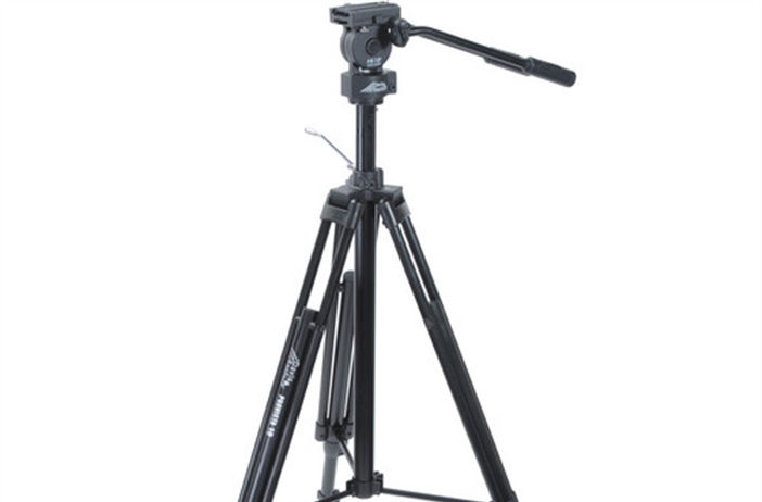 Deal: ProVista Tripod with FM18 Fluid Head