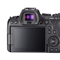 First images of the EOS R6 appear