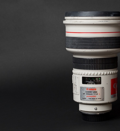 Lensrentals: Canon’s Holy Grail – Using the Canon 200mm f/1.8 L USM