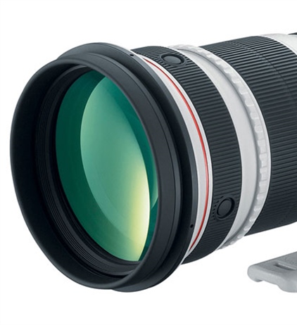 Rumor: Two new big white lenses to come this Photokina?