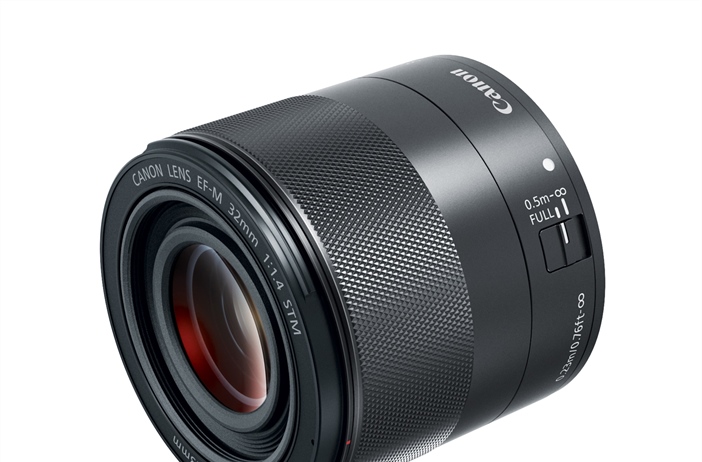 Canon officially announces the EF-M 32mm 1.4